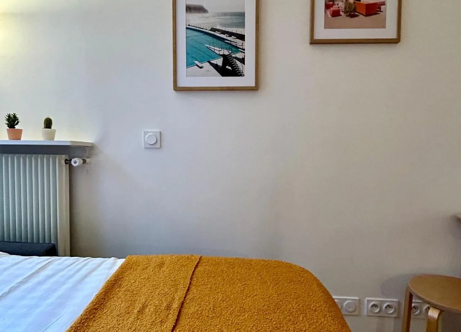 Fully Equipped Studio Near Metro Paris